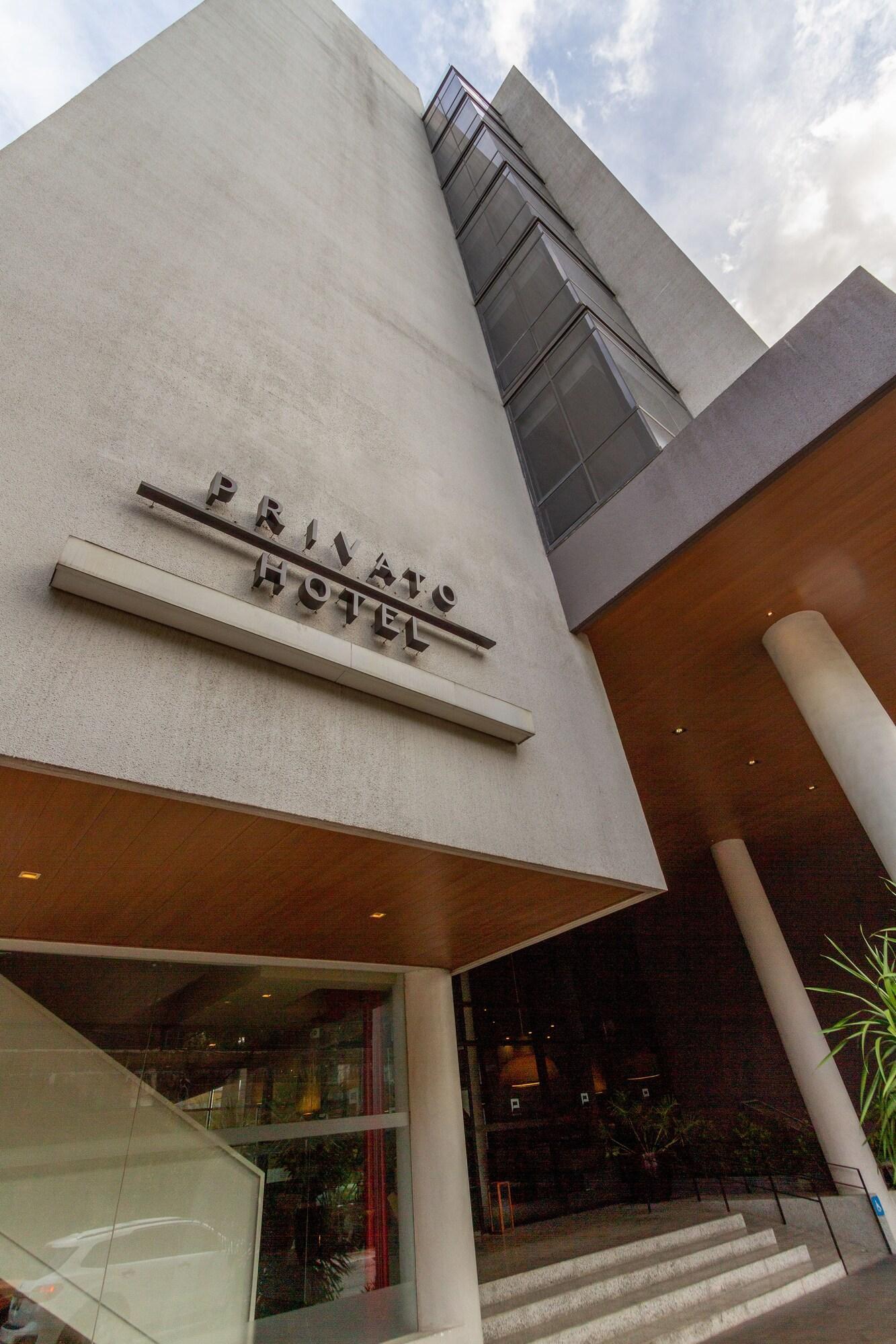 Privato Quezon City Exterior foto