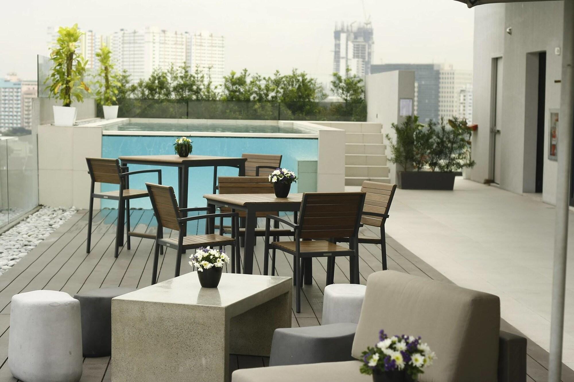 Privato Quezon City Exterior foto